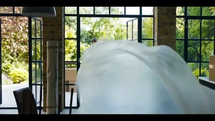 Sulphur and White - trailer legendado (produção britânica da Amazon Prime)