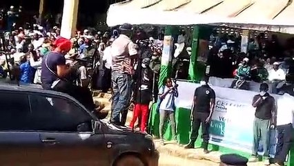 Cellou Dalein Diallo accueilli dans l'apothéose à Macenta