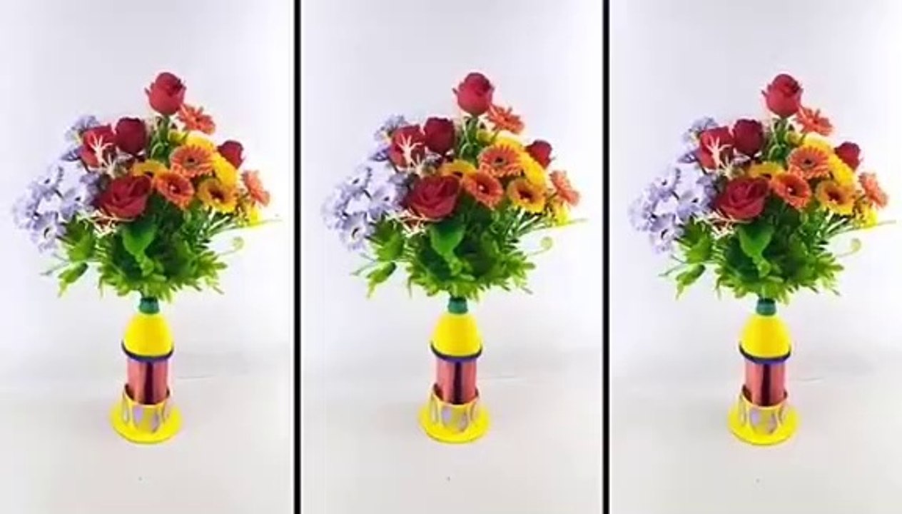 BEAUTIFUL FLOWER VASE OUT OF WASTE PLASTIC BOTTLE REUSE  /  BEST OUT OF WASTE  / SCREEN ON