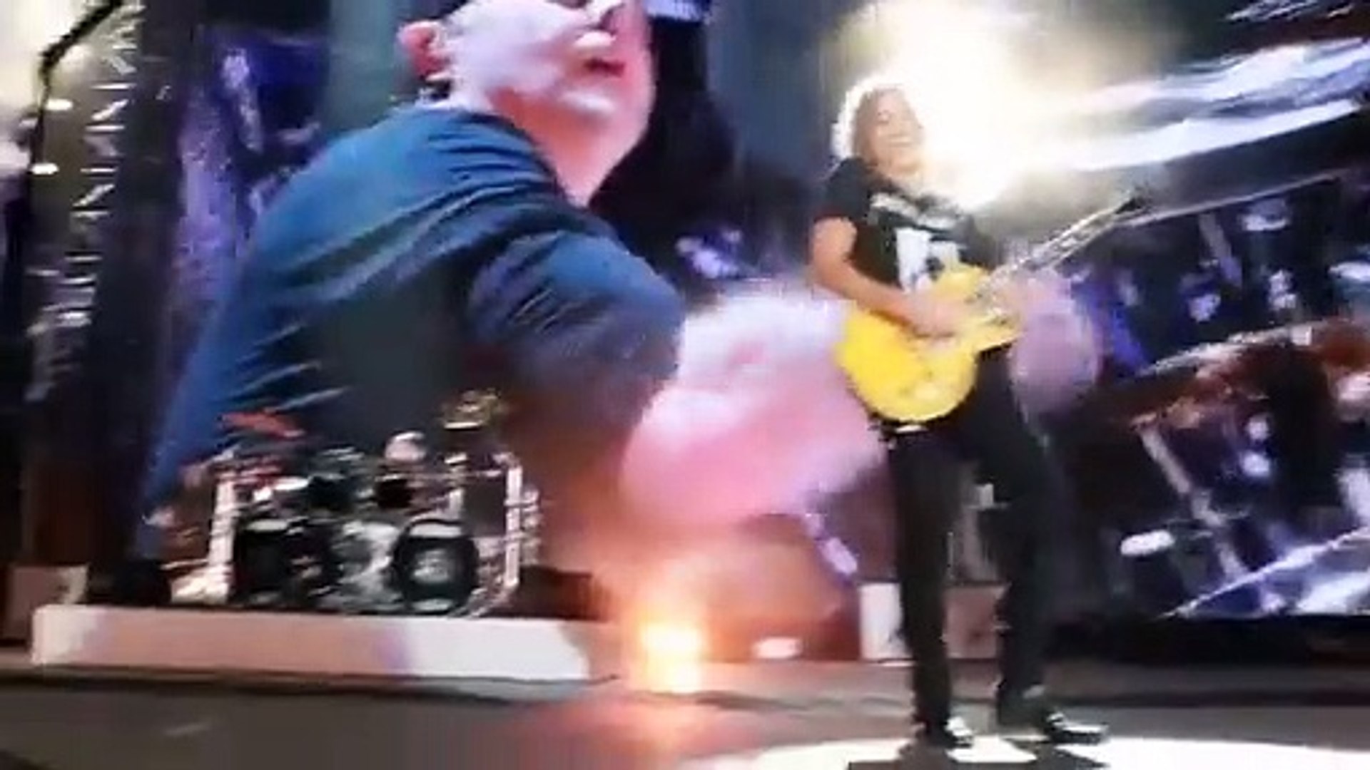 Metallica Tribute to Van Halen's ' Runnin with the Devil' jam