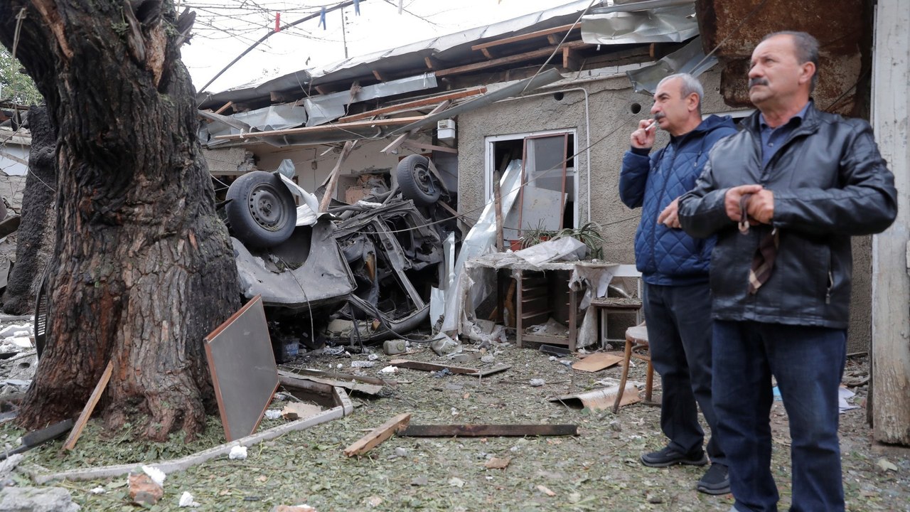 Foreign powers step up push for Nagorno-Karabakh ceasefire