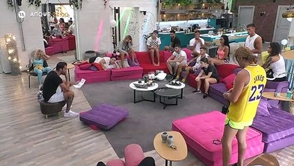 Download Video: Big Brother Σοφια-Αφροδίτη! Αυτό είναι το βίντεο που τις ΚΑΙΕΙ!c