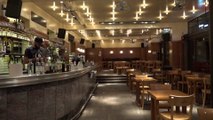 Cafés et bars ferment à Bruxelles pendant un mois pour lutter contre le coronavirus