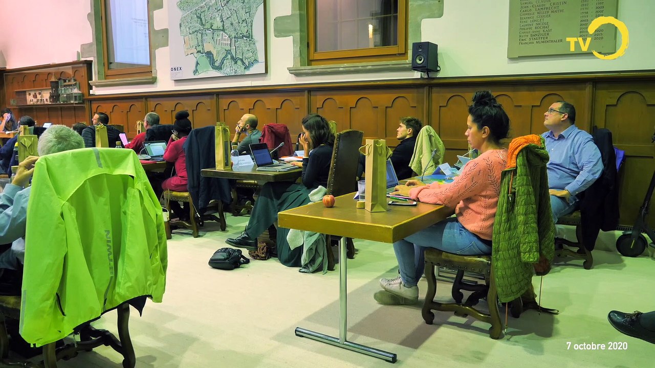 Sujet: premieres discussions autours du budget