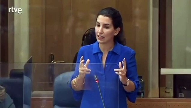 Ayuso: Los políticos no somos sanitarios aunque parece que algunos políticos tienen recetas para todos