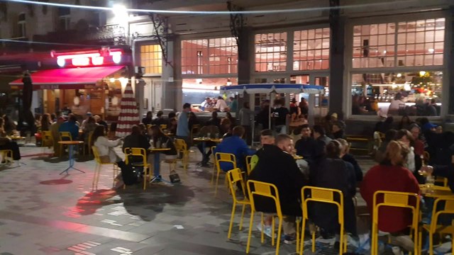 Dernière soirée dans les bars et cafés de Bruxelles