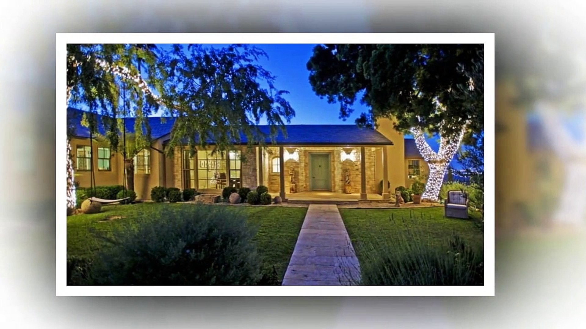 ⁣Elizabeth Banks Lifestyle,Boyfriend,Net Worth,Income,House,Cars - Hollywood Celebrity Lifestyle 2020