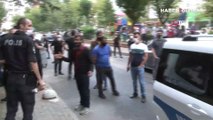 Kadıköy'de hareketli dakikalar... Saklandığı binada yakalandı, dayaktan polis kurtardı