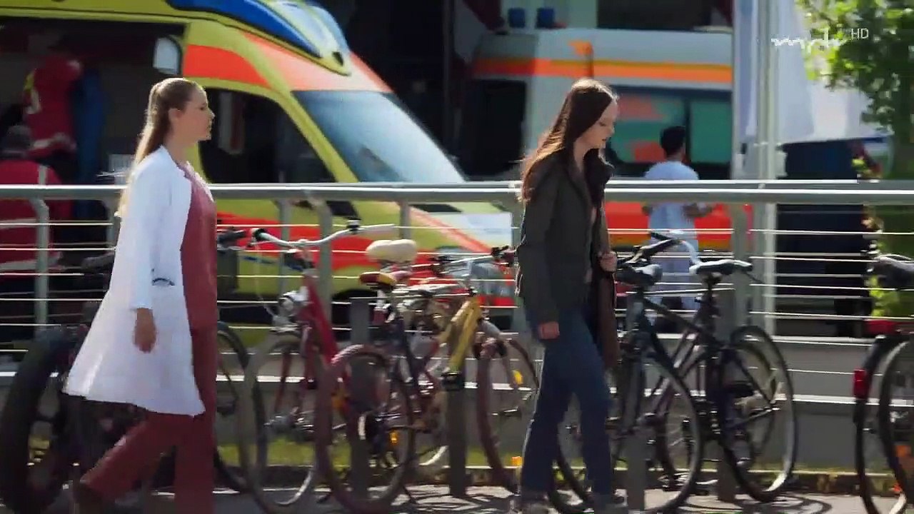 Horizonterweiterung (119) - In aller Freundschaft - Die jungen Ärzte