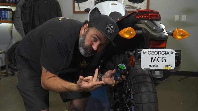What Is The Best Adventure Motorcycle Tire Pressure? | MC Garage