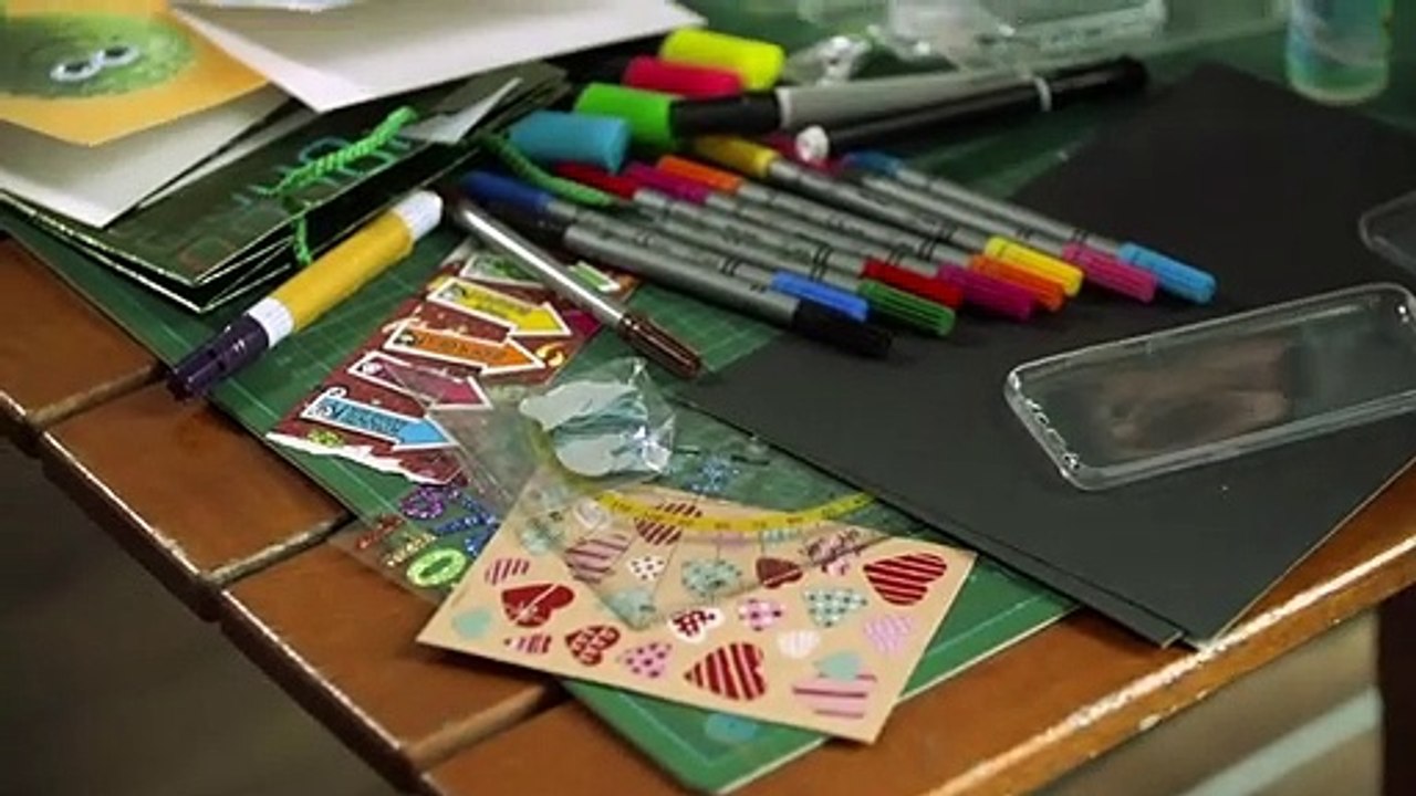 KiKA LIVE - Endlich-Freitag-Video: DIY - Handyhülle