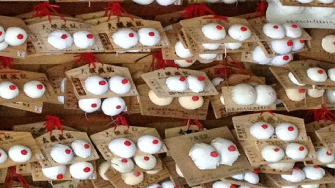 Ajab Gajab: स्तन पूजा वाला मंदिर, भेट में चढ़ाए जाते हैं स्तन | Weird News | Bizzare News| Boldsky