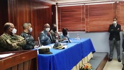 Ministro de Salud minimiza denuncia de corrupción y pide concertarse en Covid-19