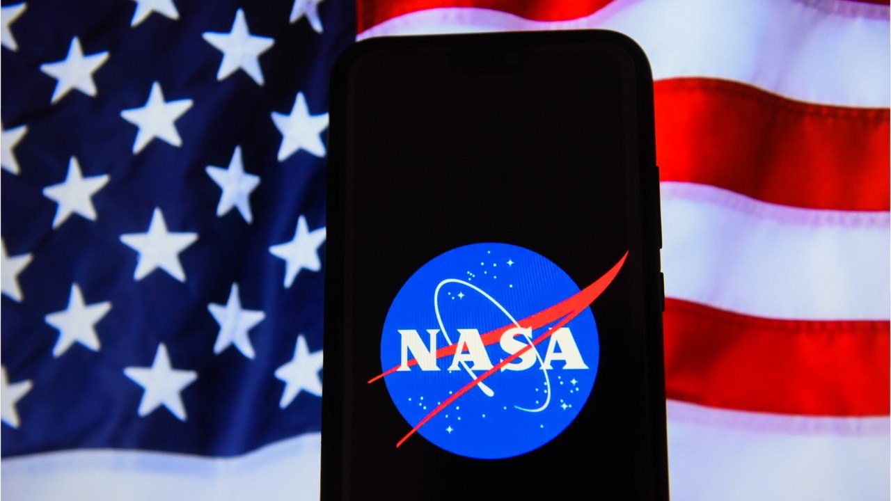 NASA Mission About To Capture Dust From Another World