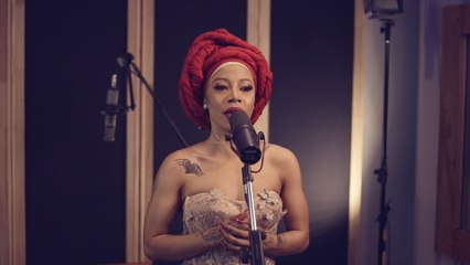 Kelly Khumalo - Empini