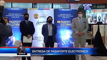Se realizó la inauguración de la entrega de pasaportes electrónicos en Guayaquil