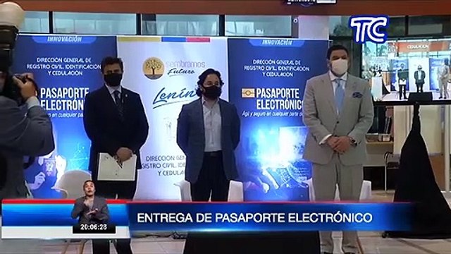 Se realizó la inauguración de la entrega de pasaportes electrónicos en Guayaquil