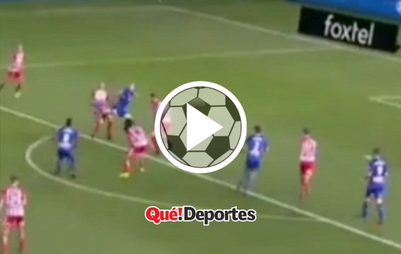 #GolazoDelDía Bestial taco por sobre el portero