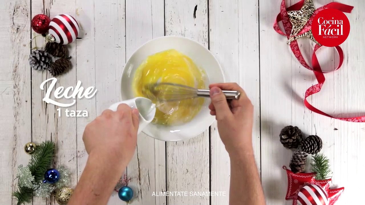 Mug cake de chocolate navideño bajo en calorías