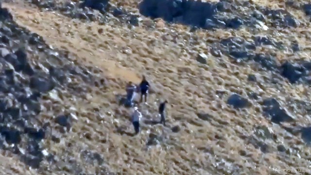 Tabiat parkında yaban keçisi vuran avcılar böyle görüntülendi