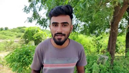 Desi Indian Talwar vs 10 Water Bottle - Will it Cut _ Desi Talwar Test ( 480 X 854 )