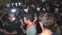 Noche de protestas y rezos en Israel pese al confinamiento