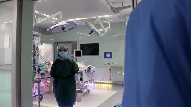 Uno de cada cuatro sanitarios se ha planteado abandonar la profesión