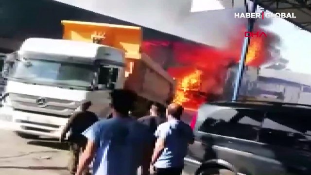Mersin'de sanayi sitesinde yangın
