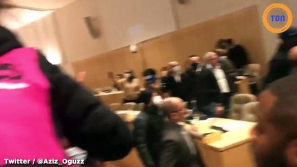 Intrusion de manifestants et violentes altercations au conseil municipal de Saint Denis