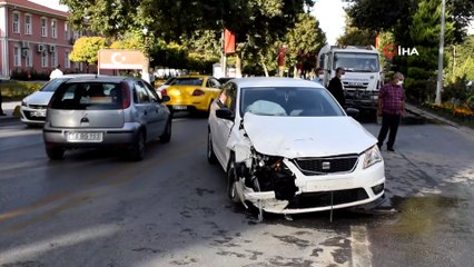 Malatya'da iki otomobil çarpıştı: 1 yaralı