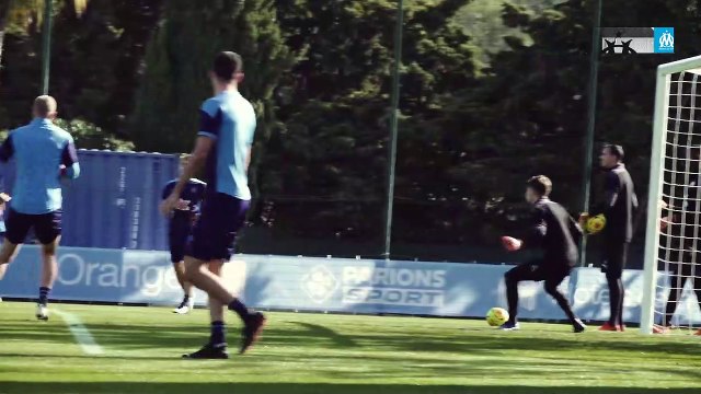Séance face au but pour les Olympiens
