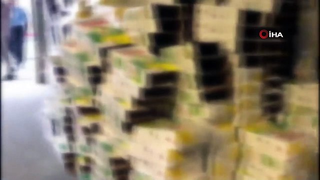 Sancaktepe’de kaçak deterjan üretilen iş yerine polis baskını