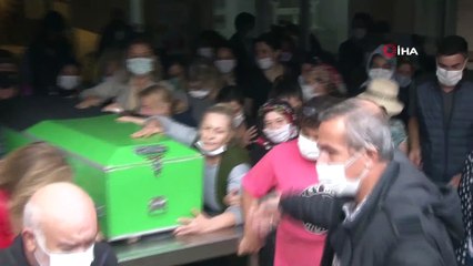 Kocası tarafından öldürülen genç kadının cenazesinde yürek yakan feryatlar