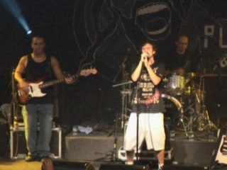 Planta E Raiz - De Cara Pro Mundo (Ao Vivo Em São Paulo / 2005)