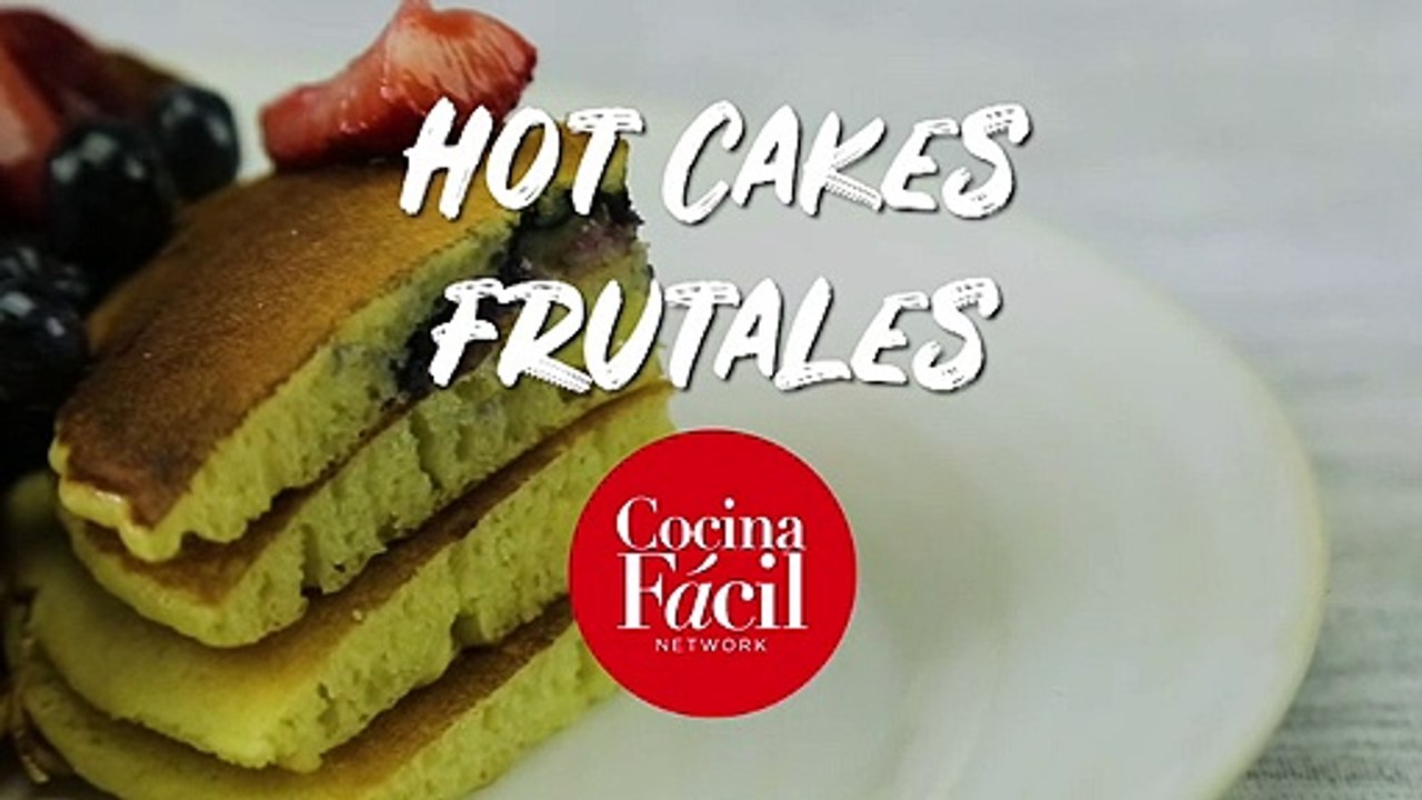 Hot cakes rellenos de fruta