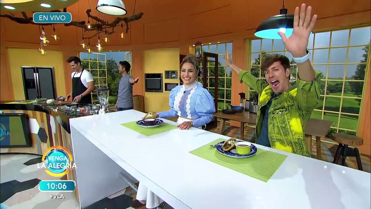 ¡El Chino te enseña a preparar unas Gorditas de chicharrón rellenas de pastor! | Venga La Alegría