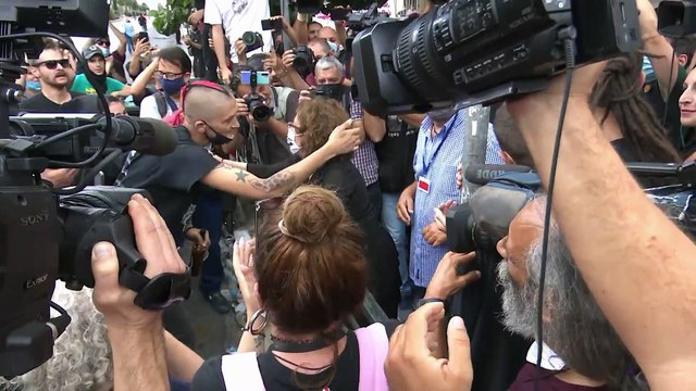 Греческая Золотая заря теряет представителя в Европарламенте