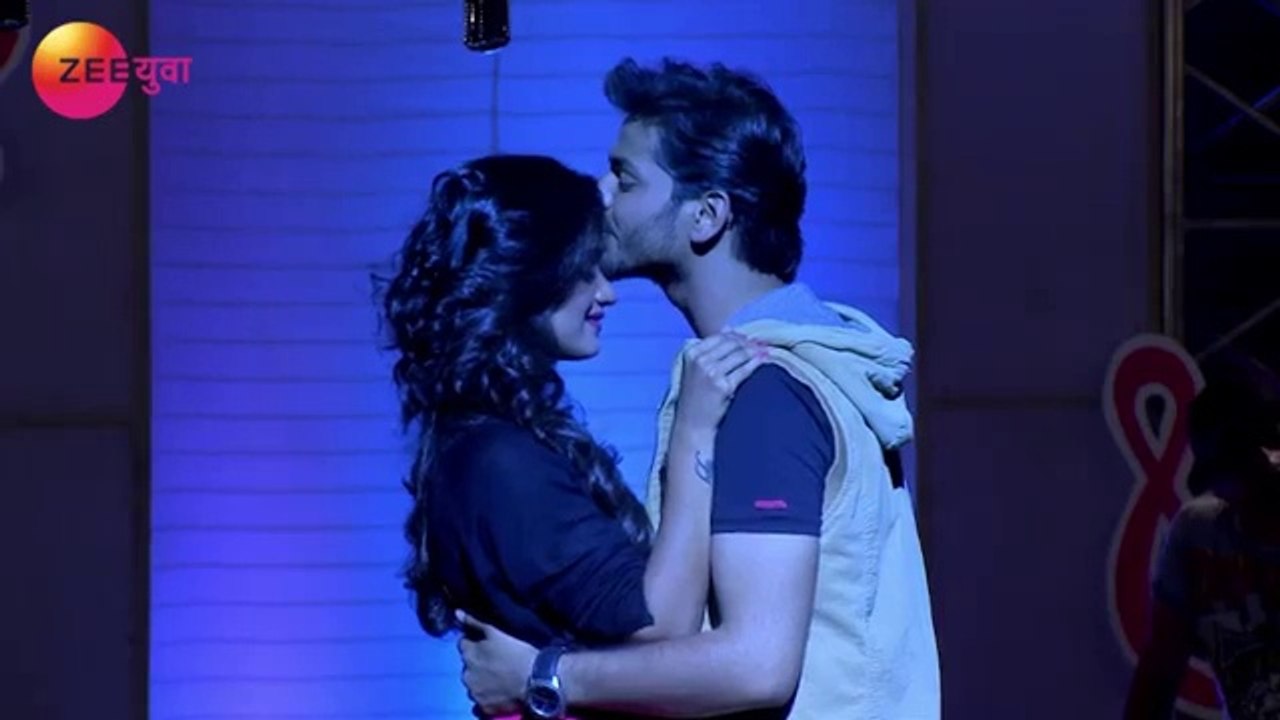 तुझे प्रेम मजला कळू लागले Full Song - Phulpakhru New Song 2018 - Hruta Durgule - Yashoman Apte - DK Status