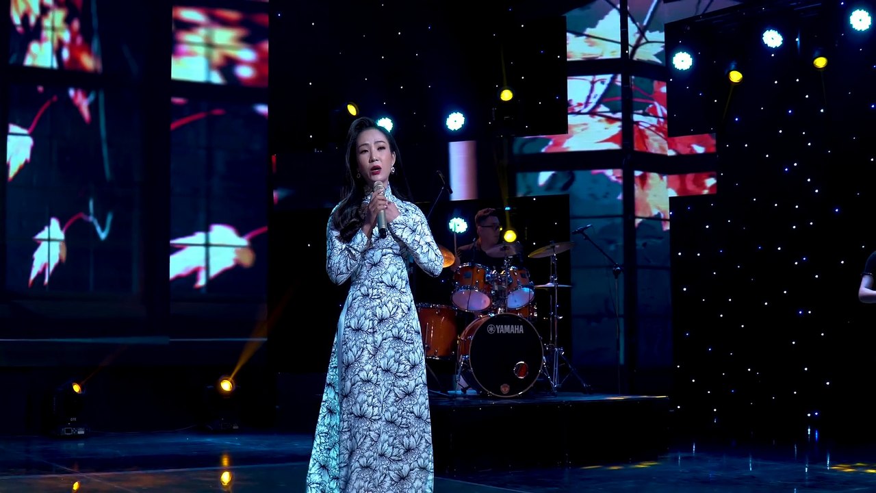 Chuyện Tình Không Dĩ Vãng - Sa Huỳnh