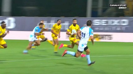 La fusée Dillyn Leyds traverse la défense de Bayonne pour inscrire un bel essai