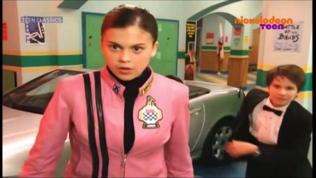 Ned ou Comment survivre aux études S02E04 Les cahiers - Les maths