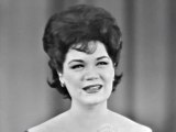 Connie Francis - I'll Be Home For Christmas (Live On The Ed Sullivan Show, December 23, 1962)