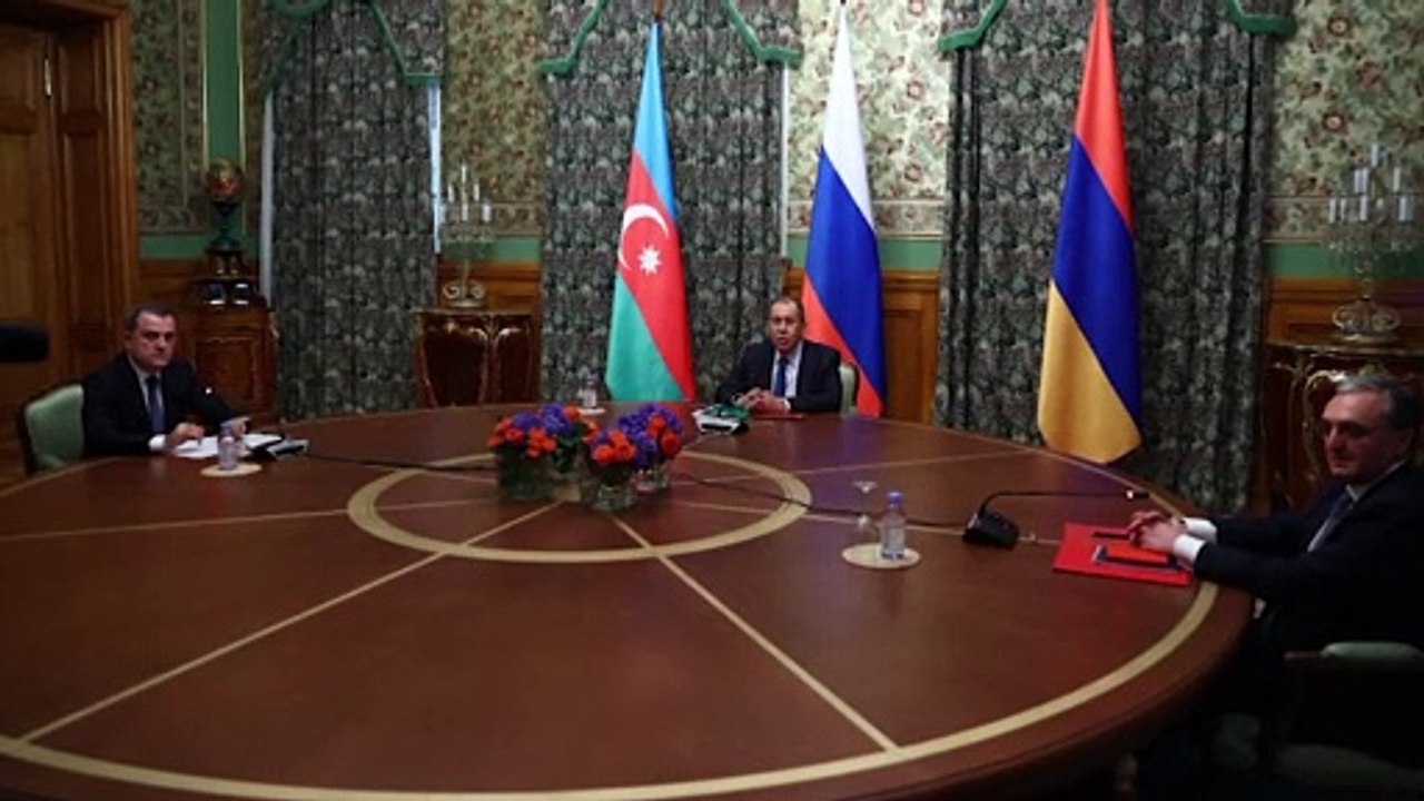 Armenien und Aserbaidschan vereinbaren Waffenruhe für Berg-Karabach