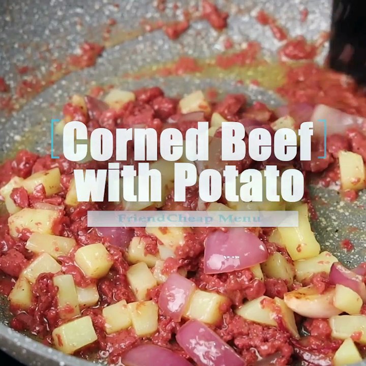 Corned Beef With Potato ( Ginisang Corned Beef )