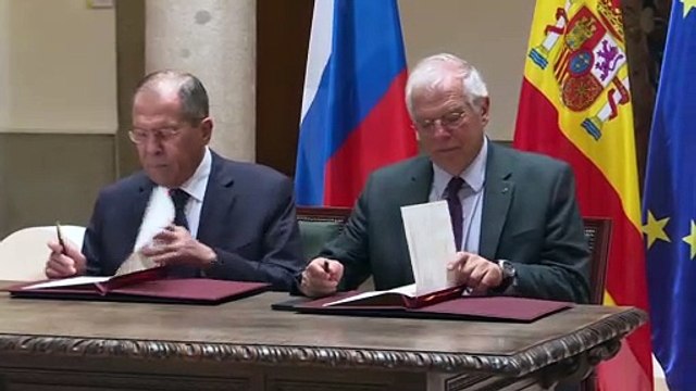 Armenia y Azerbaiyán acuerdan un alto el fuego humanitario en Nagorno Karabaj