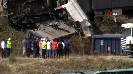 Kalecik’te yük trenleri çarpıştı: 2 makinist hayatını kaybetti