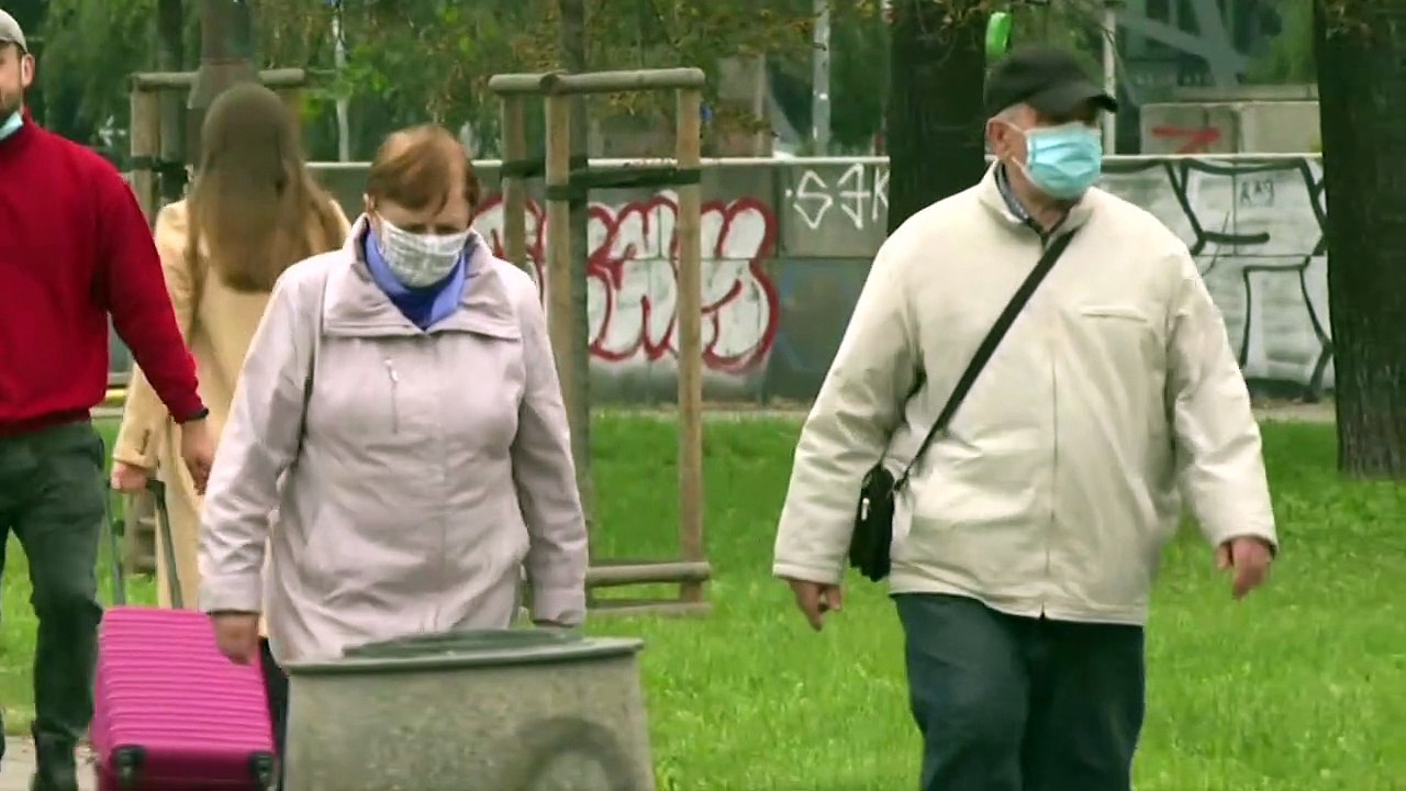 Maskenpflicht im Freien in Polen wegen steigender Corona-Zahlen