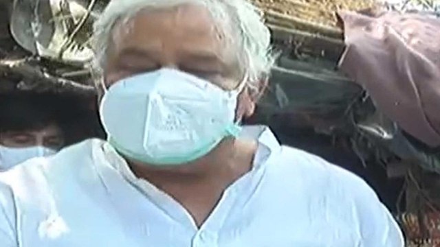 Priest burnt: BJP MP to strike with dead body at CM house