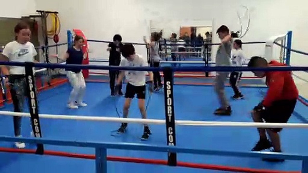Boxe Éducative Infos École de Boxe Lorousaine Modification jours de heures. Mercredi et vendredi de 18h à 19h15