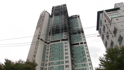 폭격 맞은 듯한 건물...긴박했던 대피 순간 / YTN